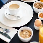 Ξενοδοχείο Stout & Co.