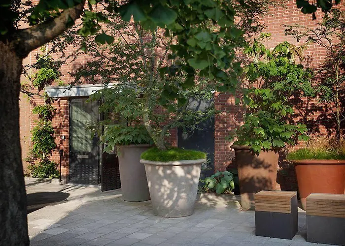 Stout & Co. 3* Amsterdam